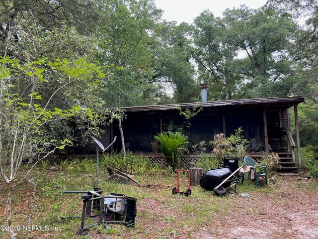 126 WILLOW Lane, Hawthorne, FL 32640