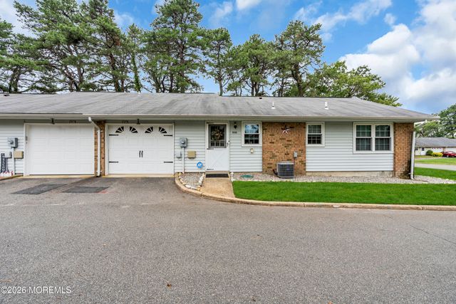 63A Cambridge Circle, Manchester, NJ 08759