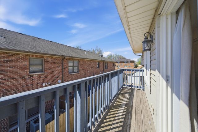 4636 Custer Avenue, Brookfield, IL 60513