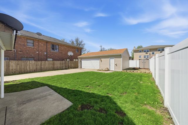4636 Custer Avenue, Brookfield, IL 60513