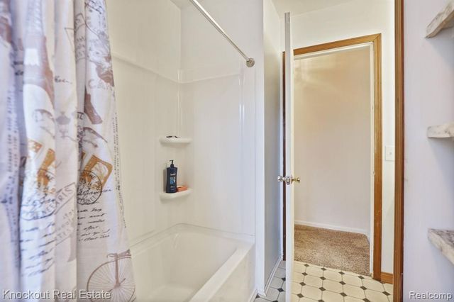 10456 Nichols Road, Montrose, MI 48457