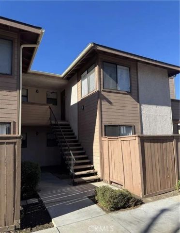 1315 Massachusetts Avenue 101, Riverside, CA 92507
