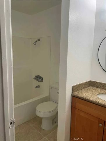 1315 Massachusetts Avenue 101, Riverside, CA 92507
