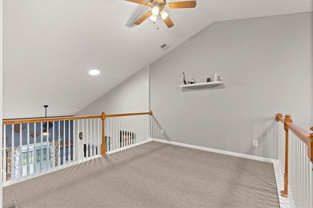 1232 SW WYSTERIA Drive, Lee's Summit, MO 64082