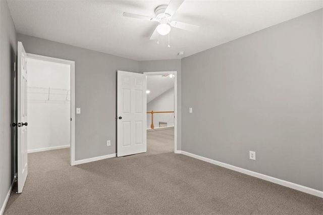 1232 SW WYSTERIA Drive, Lee's Summit, MO 64082