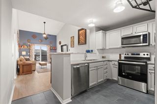 1232 SW WYSTERIA Drive, Lee's Summit, MO 64082