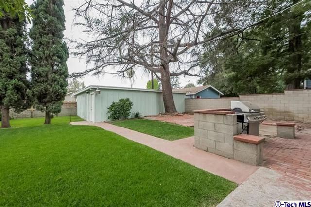 1890 Las Lunas Street, Pasadena, CA 91107