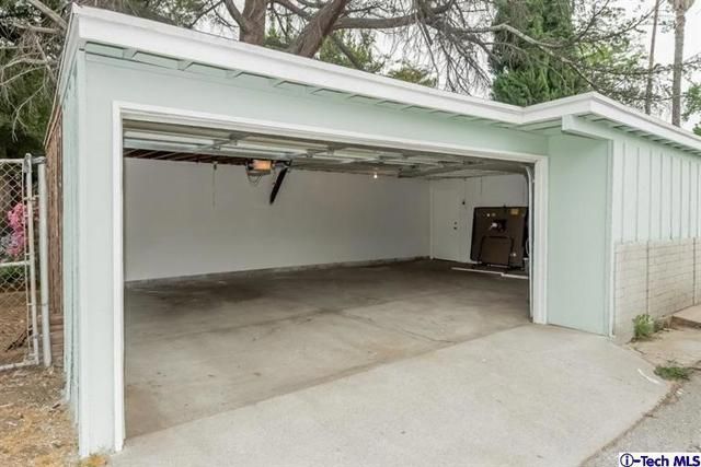 1890 Las Lunas Street, Pasadena, CA 91107