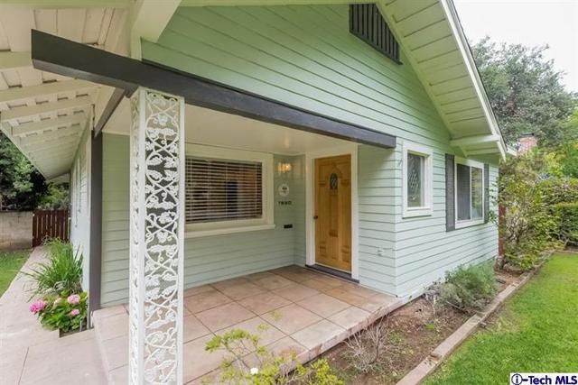 1890 Las Lunas Street, Pasadena, CA 91107