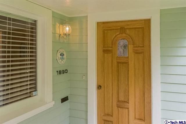 1890 Las Lunas Street, Pasadena, CA 91107