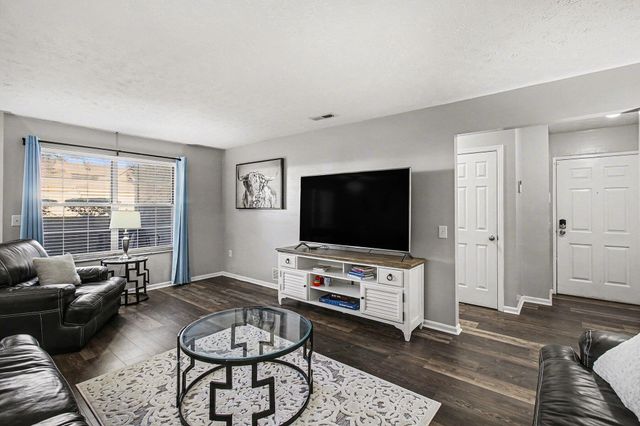 28 Highland Meadows Circle, 4, Highland Heights, KY 41076