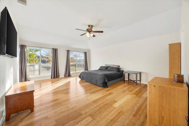 825 Forest Edge Lane, Wylie, TX 75098