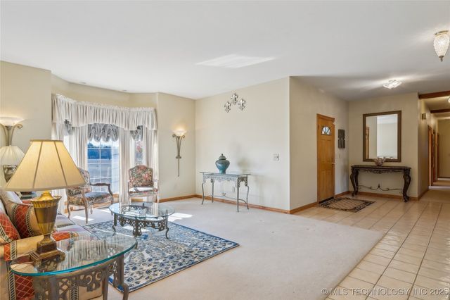 63320 E 293 Road, Grove, OK 74344