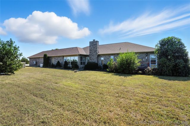 63320 E 293 Road, Grove, OK 74344