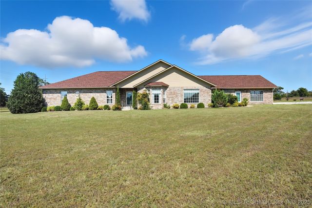 63320 E 293 Road, Grove, OK 74344