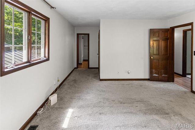 1908 Duke Street, Edwardsville, IL 62025