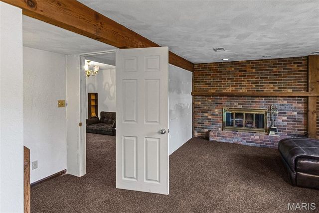 1908 Duke Street, Edwardsville, IL 62025