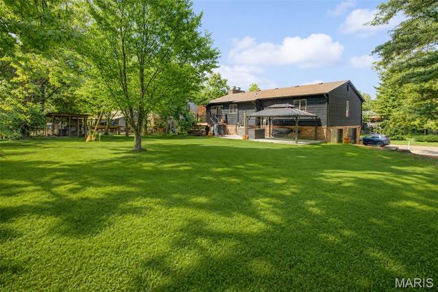 1908 Duke Street, Edwardsville, IL 62025