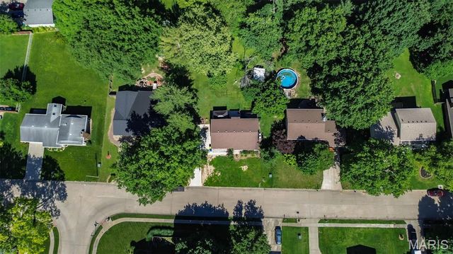 1908 Duke Street, Edwardsville, IL 62025