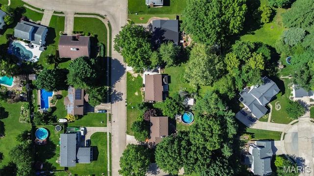 1908 Duke Street, Edwardsville, IL 62025