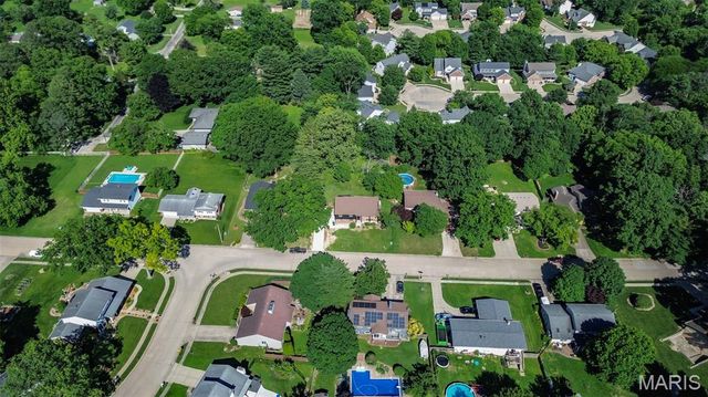 1908 Duke Street, Edwardsville, IL 62025