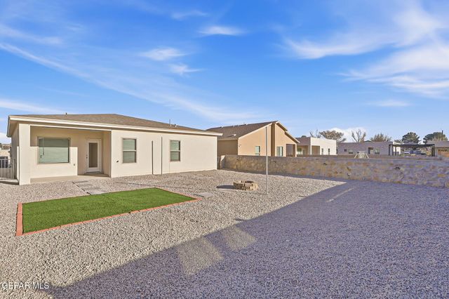 11965 Mountains Place, Socorro, TX 79927