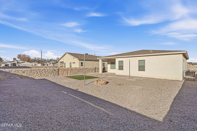 11965 Mountains Place, Socorro, TX 79927