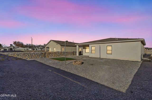 11965 Mountains Place, Socorro, TX 79927