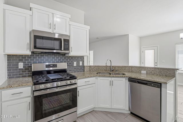 11965 Mountains Place, Socorro, TX 79927