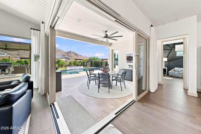 21362 W MINNEZONA Avenue, Buckeye, AZ 85396