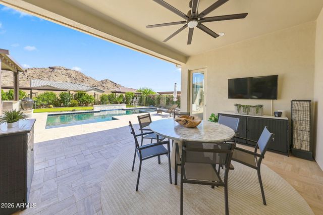 21362 W MINNEZONA Avenue, Buckeye, AZ 85396