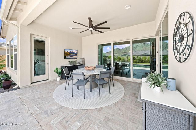 21362 W MINNEZONA Avenue, Buckeye, AZ 85396