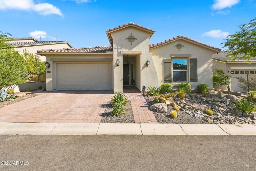 21362 W MINNEZONA Avenue, Buckeye, AZ 85396 — exterior