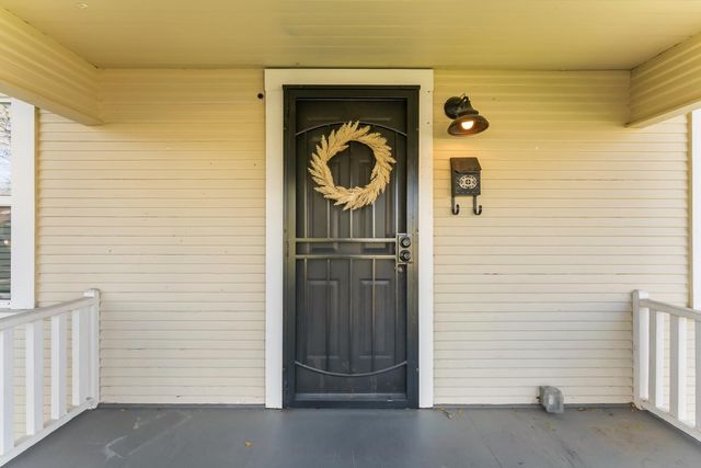 629 Oak St, Roseville, CA 95678