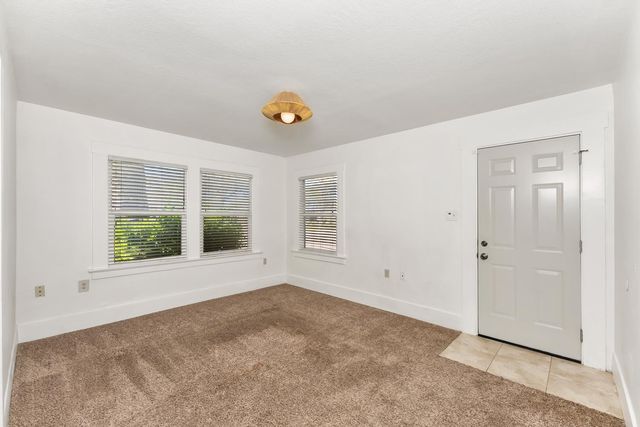 629 Oak St, Roseville, CA 95678