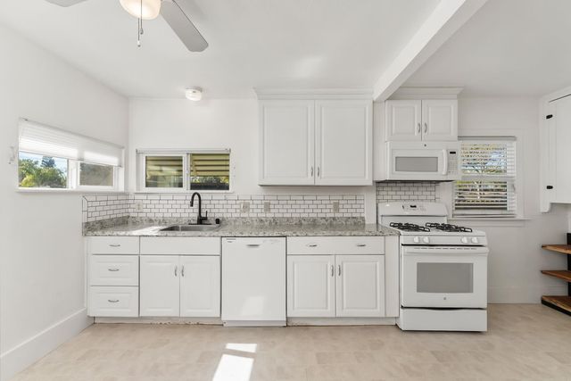 629 Oak St, Roseville, CA 95678