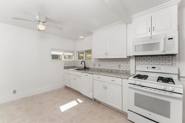 629 Oak St, Roseville, CA 95678