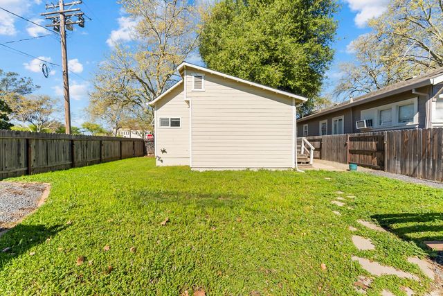 629 Oak St, Roseville, CA 95678