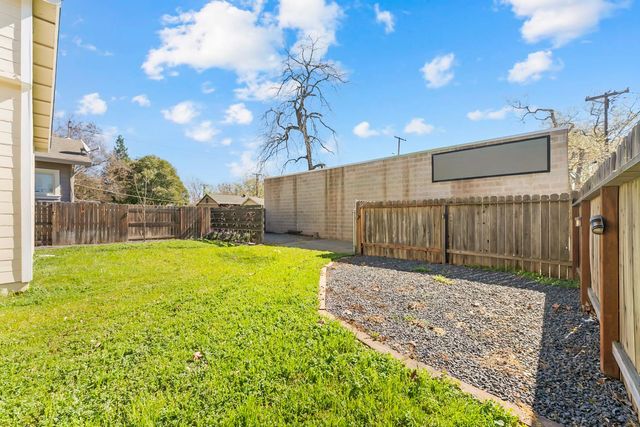 629 Oak St, Roseville, CA 95678