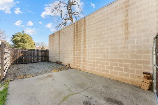 629 Oak St, Roseville, CA 95678