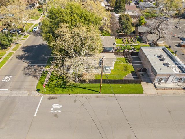629 Oak St, Roseville, CA 95678