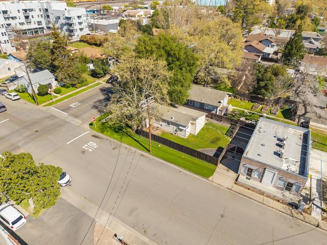 629 Oak St, Roseville, CA 95678