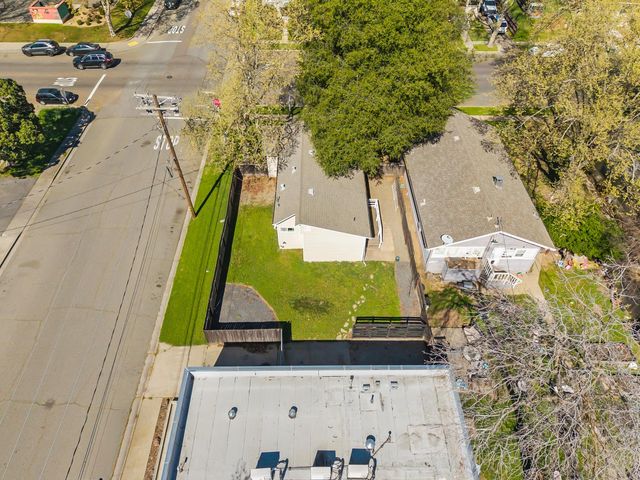 629 Oak St, Roseville, CA 95678