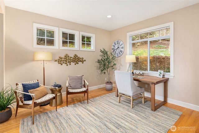 17122 32nd Avenue NE, Lake Forest Park, WA 98155