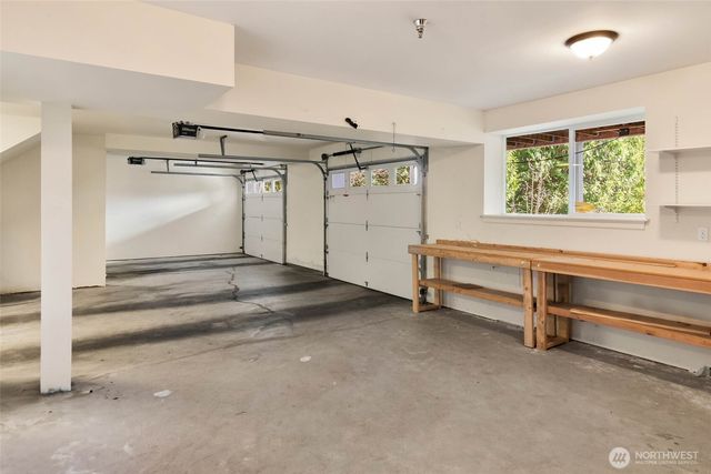 17122 32nd Avenue NE, Lake Forest Park, WA 98155