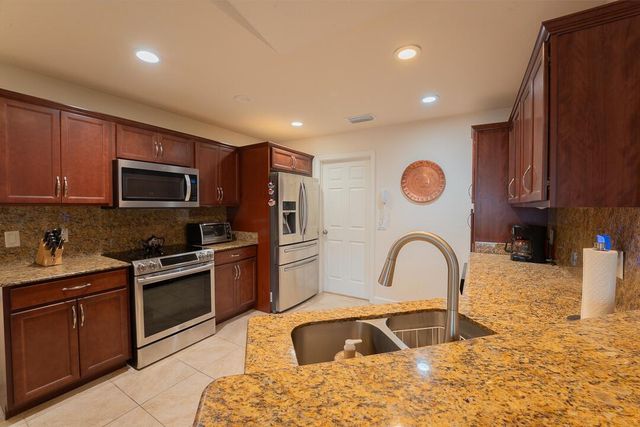 3 EL CAMINO REAL, Port St. Lucie, FL 34952