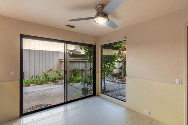 1973 Discovery Village Ln, Gold River, CA 95670