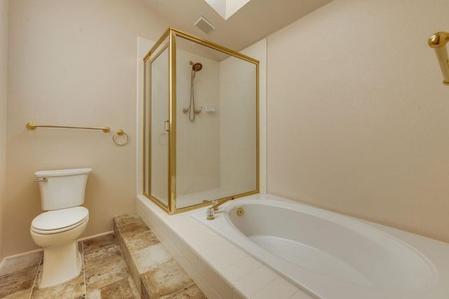 1973 Discovery Village Ln, Gold River, CA 95670