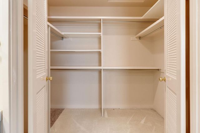 1973 Discovery Village Ln, Gold River, CA 95670