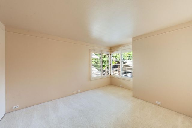 1973 Discovery Village Ln, Gold River, CA 95670